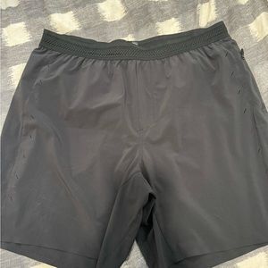 Ten Thousand Session Shorts XL Black Lined.
